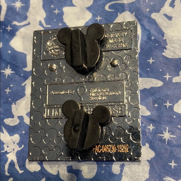 Run Disney Princess run 5K pin - Picture 2 of 2